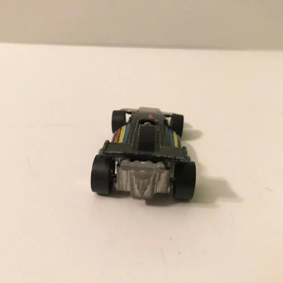 Vintage Lot of 3 Hot Wheels Roadster Malibu Grand Prix Race Car - Picture 12 of 16